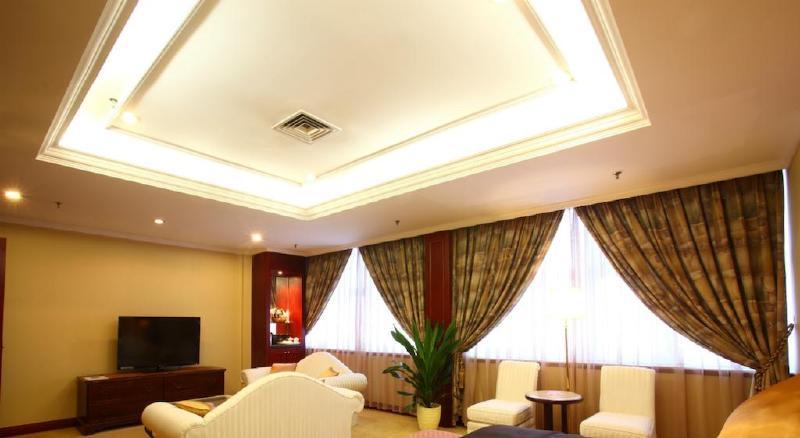 Beijing King Wing Hot Spring Hotel Bagian luar foto