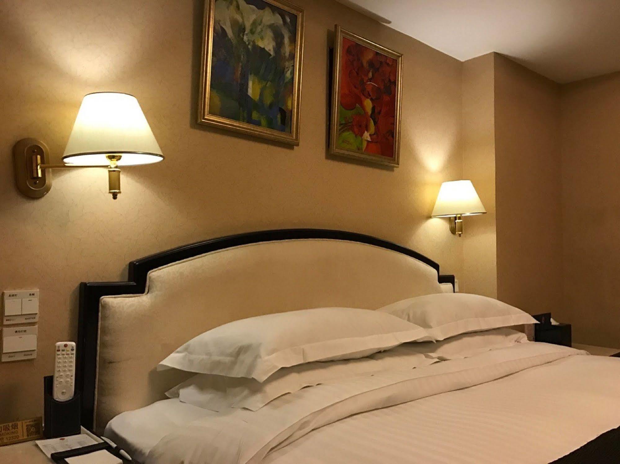 Beijing King Wing Hot Spring Hotel Bagian luar foto
