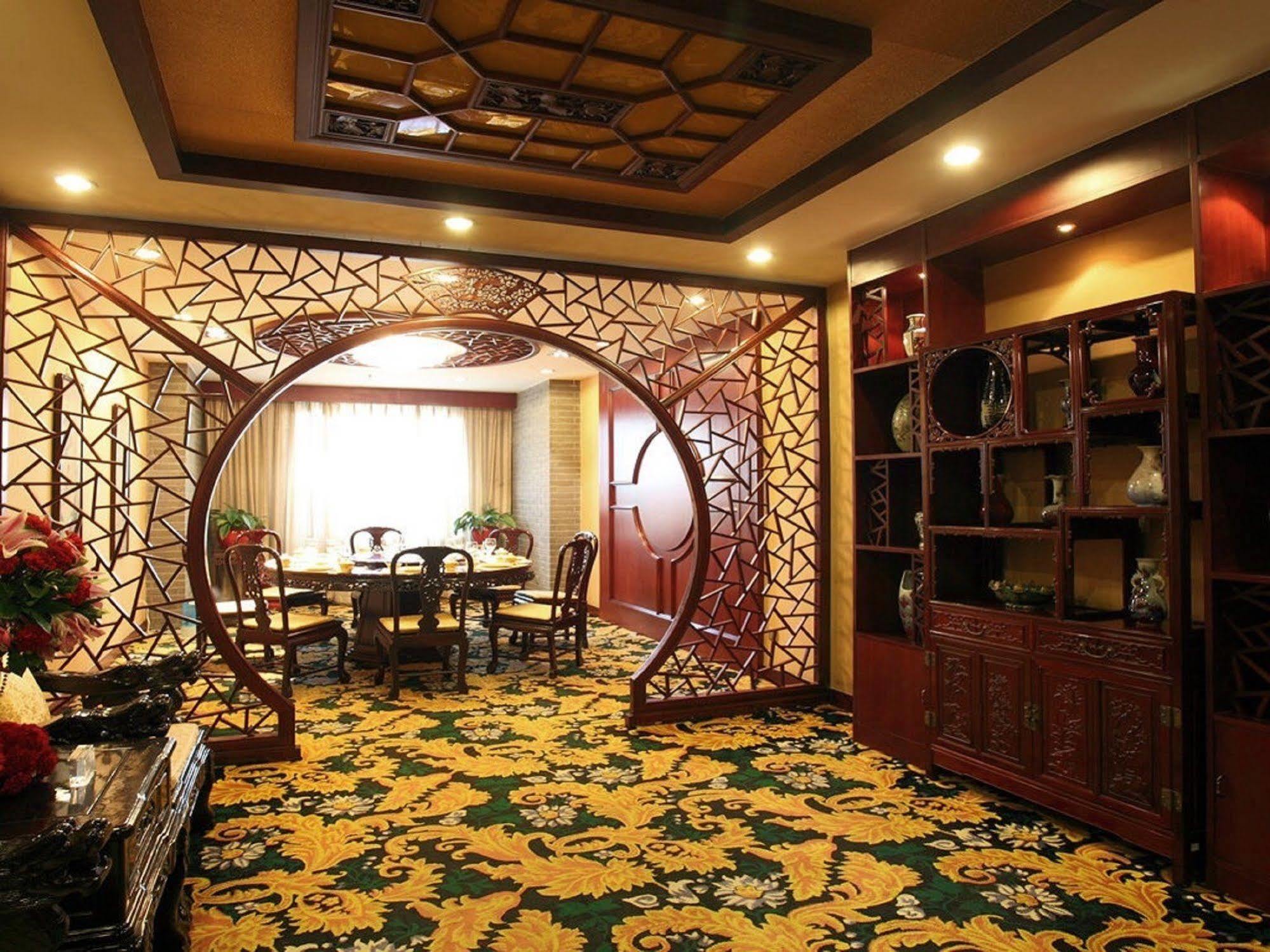 Beijing King Wing Hot Spring Hotel Bagian luar foto