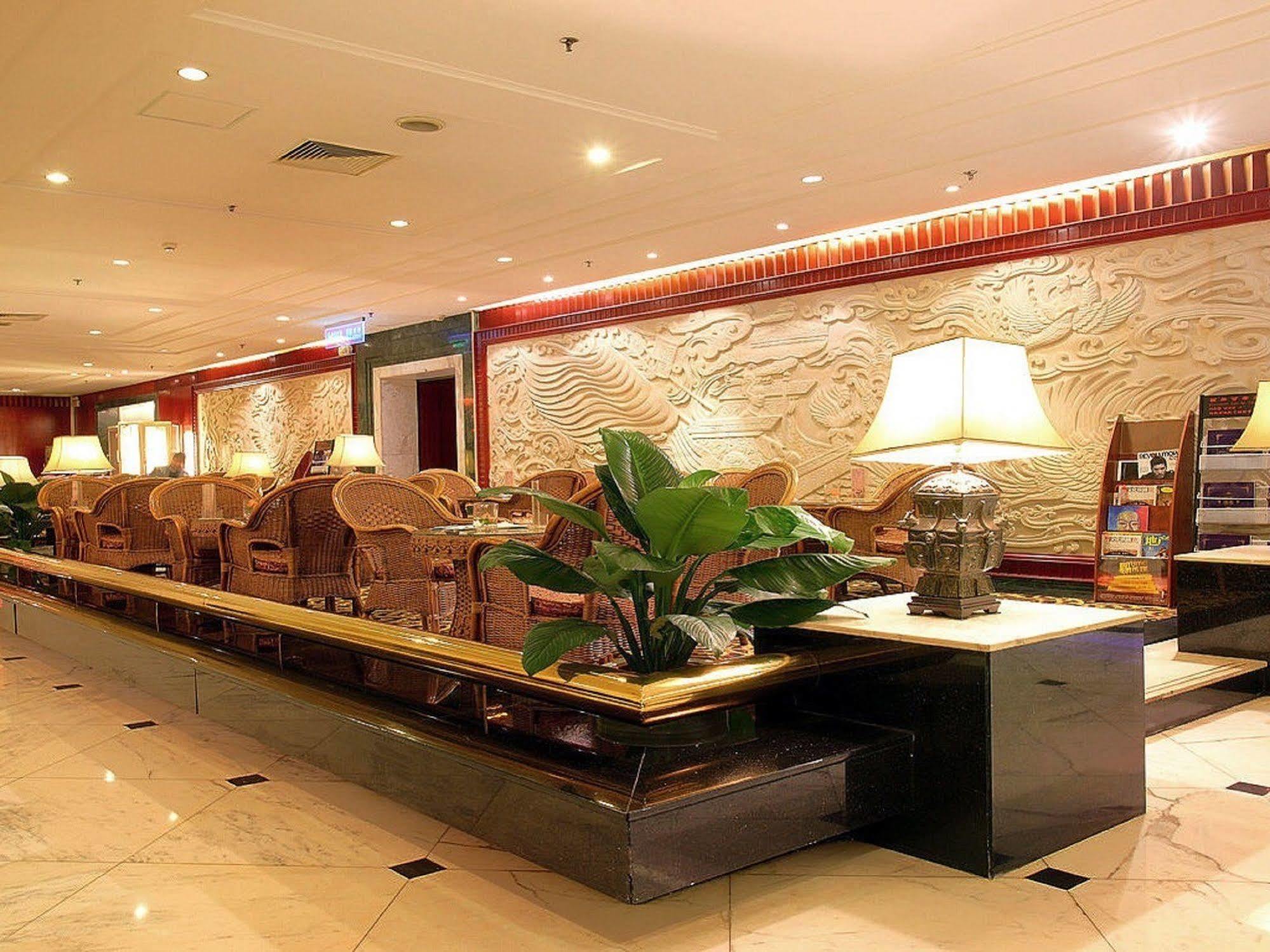 Beijing King Wing Hot Spring Hotel Bagian luar foto